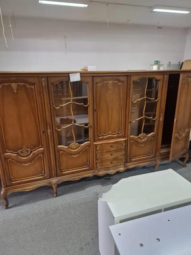 Duża wysoka komoda / biblioteka w stylu chippendale