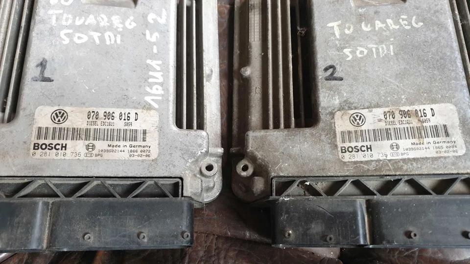 Volkswagen Touareg 5.0 TDI Sterownik / moduł ECU (bez imo)