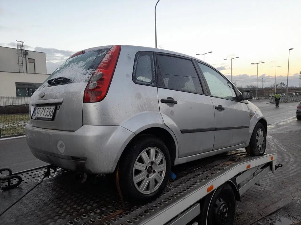 Ford Fiesta mk 6 na części