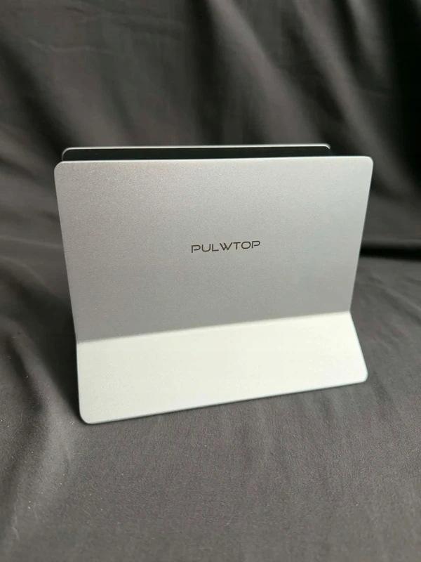 PULWTOP PIONOWA STACJA DOKUJĄCA USB C Z OBUDOWĄ M.2 NVME 4K